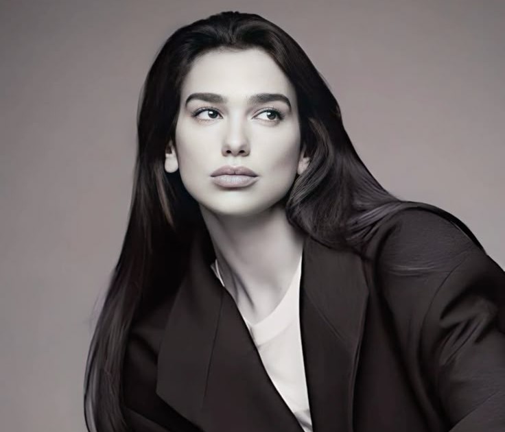 Dua Lipa’s Emotional Farewell To Duolingo’s Iconic Green Owl Dua Lipa’s Emotional Farewell To Duolingo’s Iconic Green Owl
